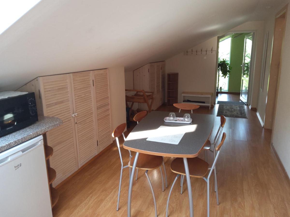 Apartamentai Geguciu Gatveje *