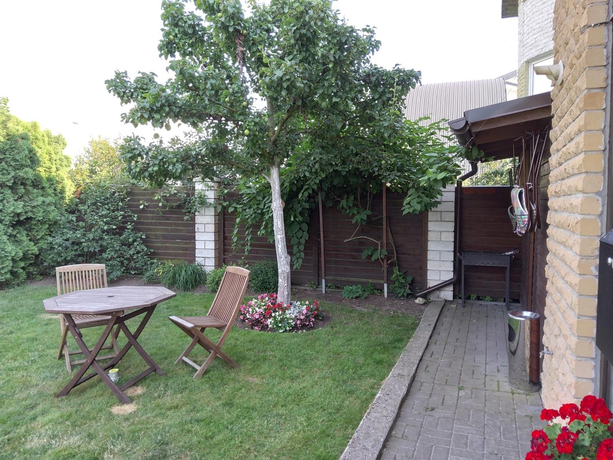 Apartamentai Geguciu Gatveje